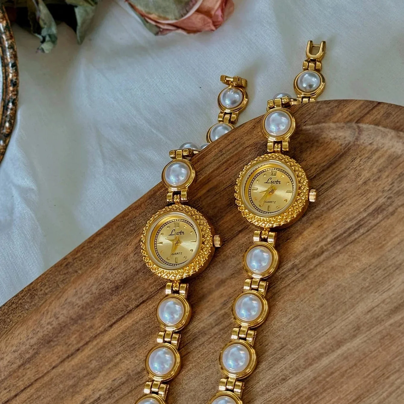 Anara Pearl Elegance Watch - Image 6