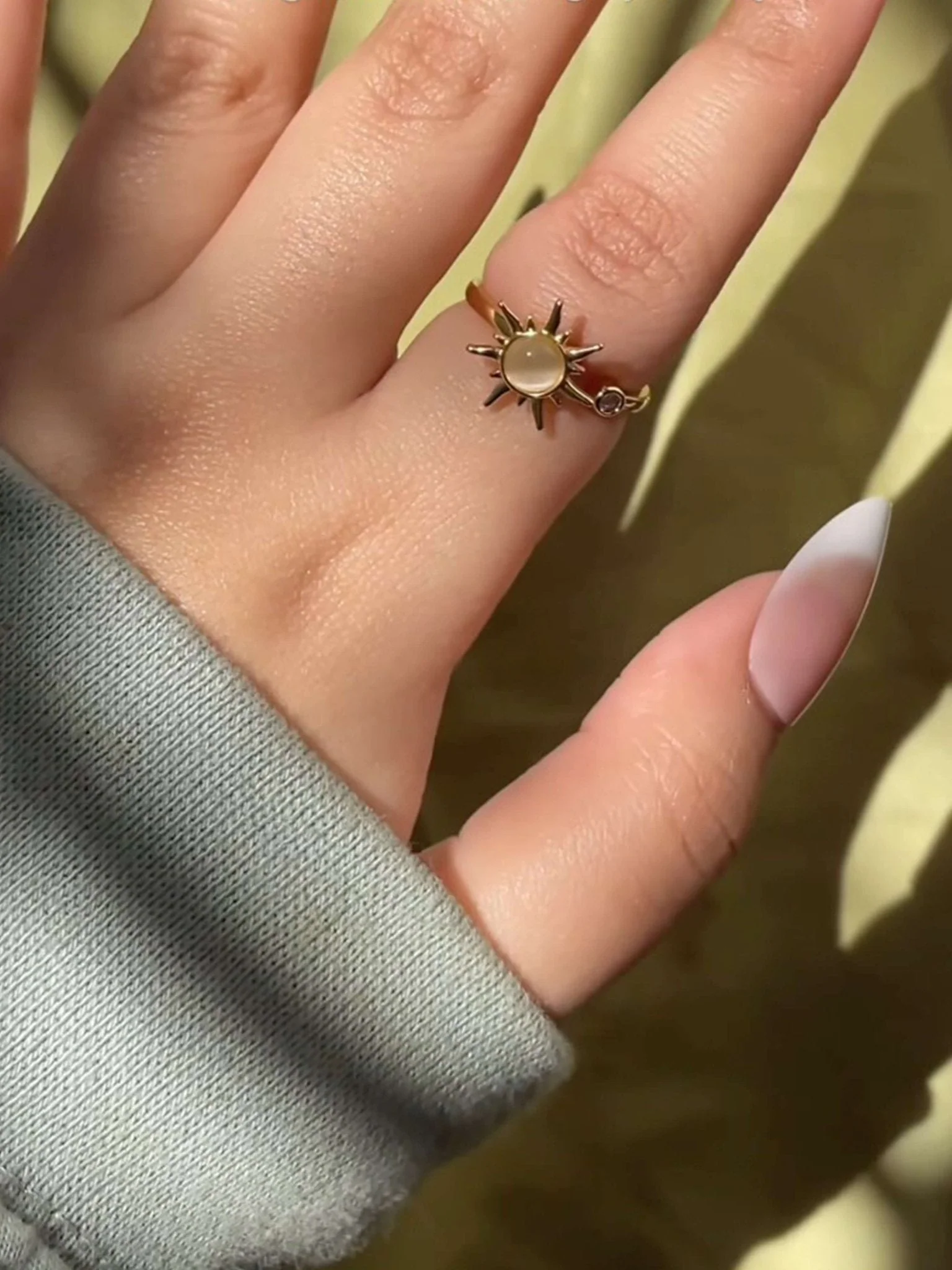 Sun Anxiety Spinner Ring Gold Plated - Image 4