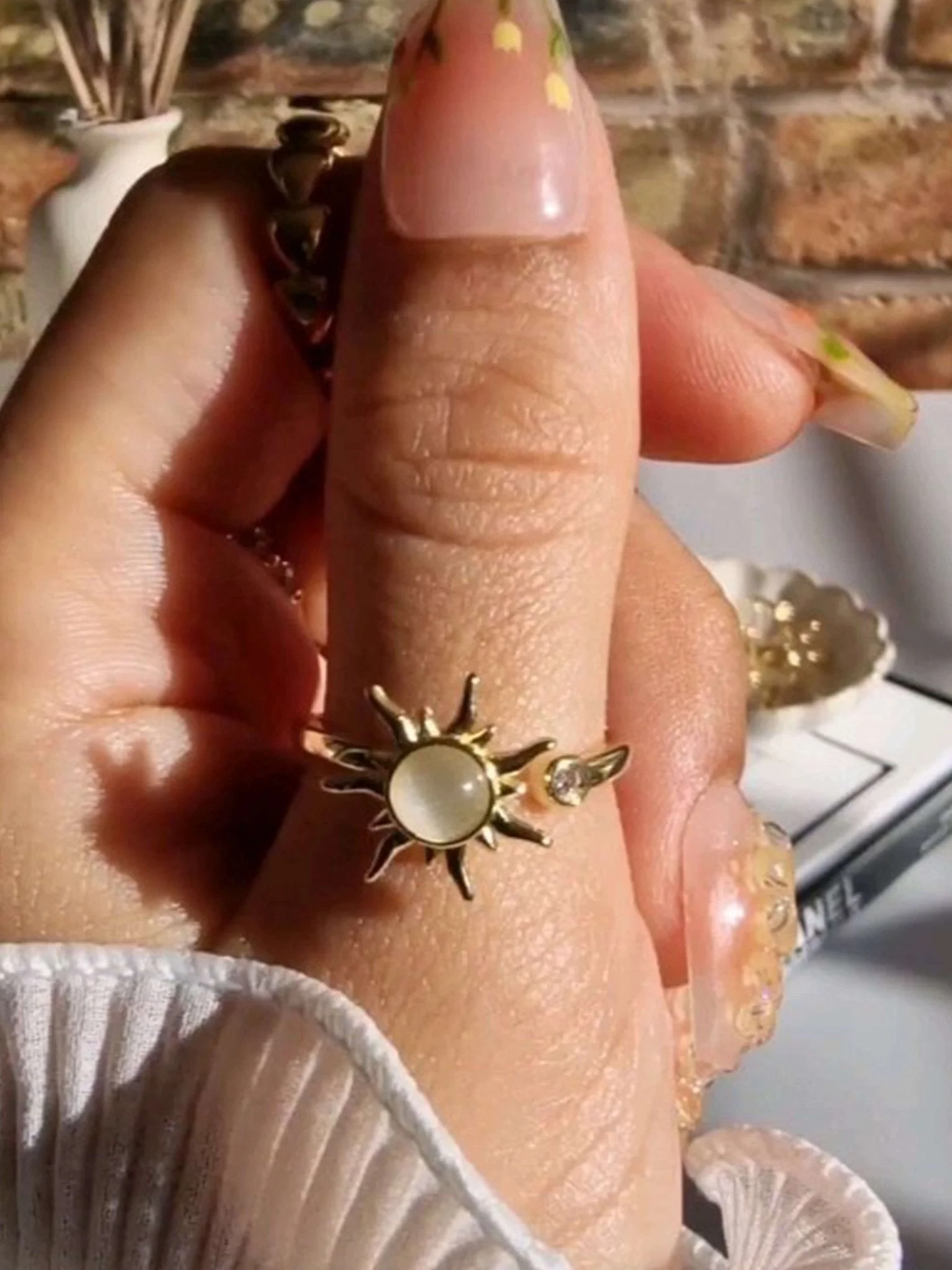 Sun Anxiety Spinner Ring Gold Plated - Image 5